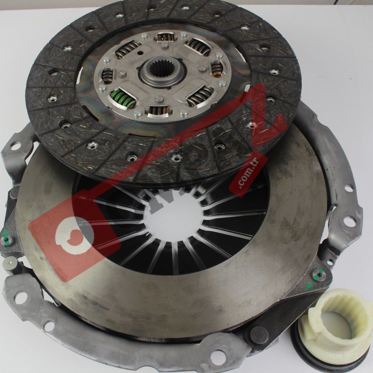 BMC Levend, Megastar 5 İleri Baskı Disk Rulmanlı Debriyaj Seti Yeşil Kutu Valeo