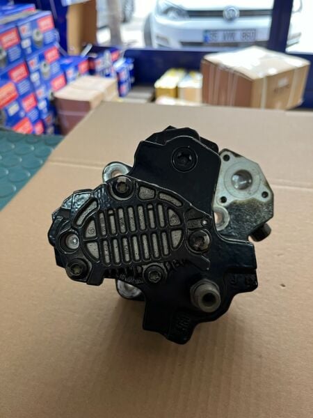 BMC Megastar Mazot Pompası 9P917188