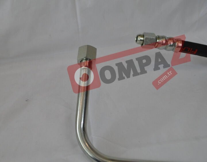 BMC Levend 80 Yağ Radyatör Hortumu Çıkış
