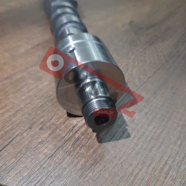 BMC Tm30 Eksantrik Mili Pik Döküm