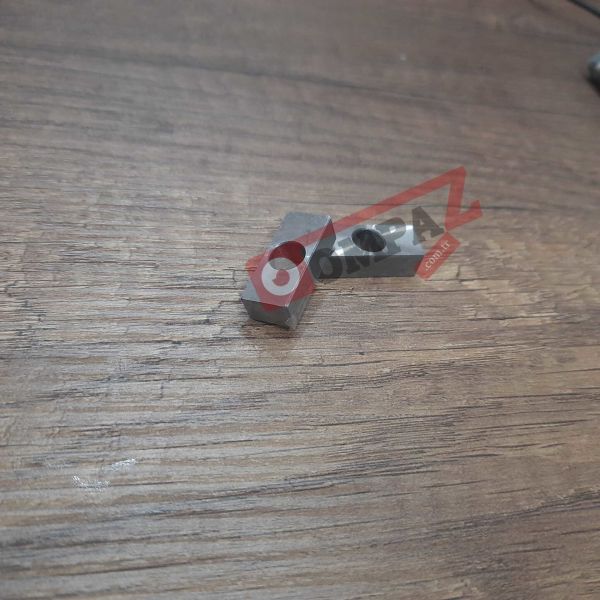 BMC 5 Vites Debriyaj Çatal Kare Takoz 24mm